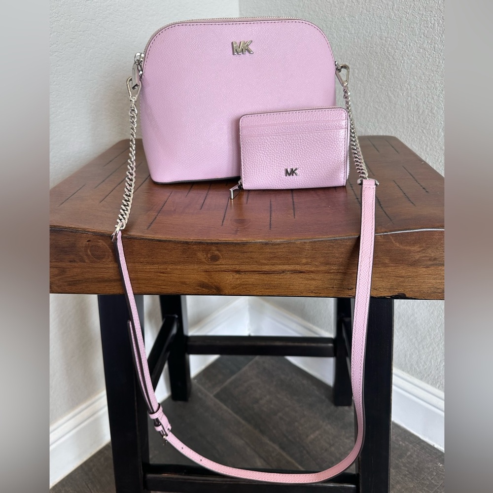 Michael Kors Light Pink Crossbody Bag Purse and Matching Wallet